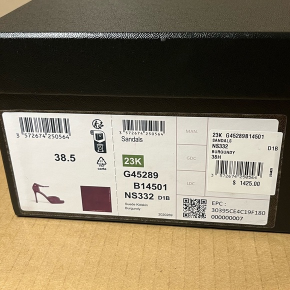 Authentic Chanel Suede Kidskin Sandals size 38.5 - Picture 13 of 15